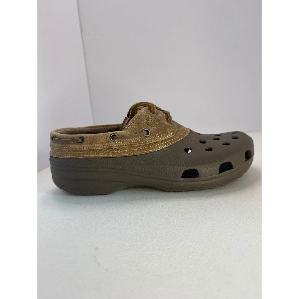 Crocs Pitchcrew Boat Shoe Clogs Mens 8 Womens 10 Brown Leather Slip On Loafers